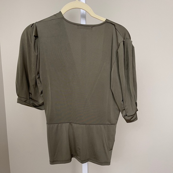 KRISA clothing top - Picture 2 of 4